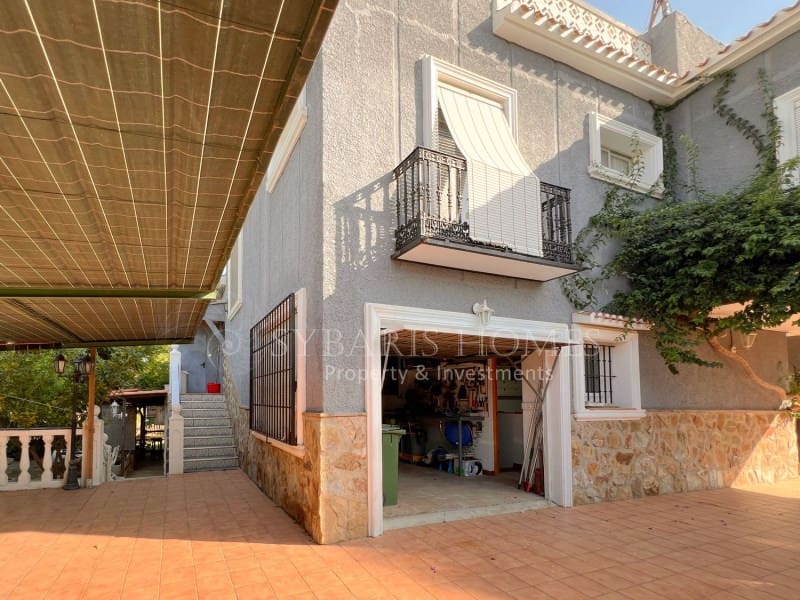 5 quarto Moradia para venda em Denia com piscina garagem - 649 900 € (Ref: 7546245)