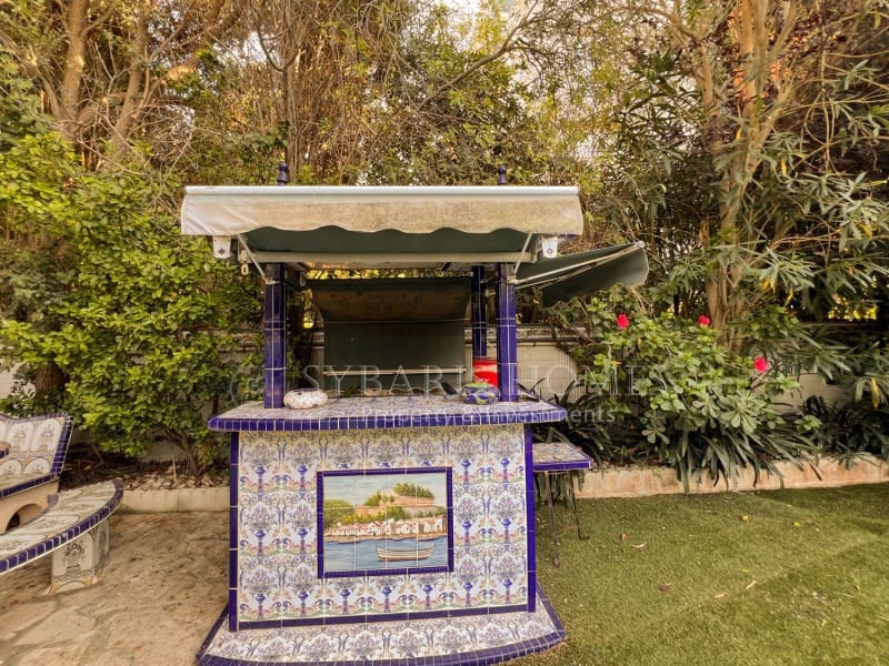 5 quarto Moradia para venda em Denia com piscina garagem - 649 900 € (Ref: 7546245)