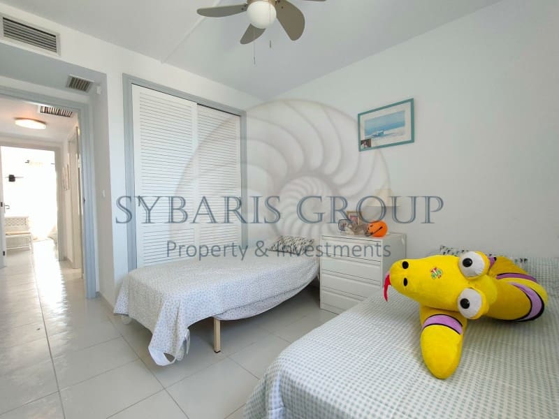 4 makuuhuone Kattohuoneisto vuokrattavana paikassa Denia mukana 
autotalli - 1 100 € (Ref: 7556076)