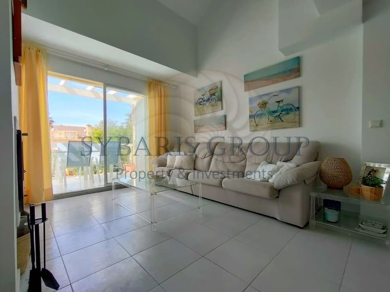 4 makuuhuone Kattohuoneisto vuokrattavana paikassa Denia mukana 
autotalli - 1 100 € (Ref: 7556076)