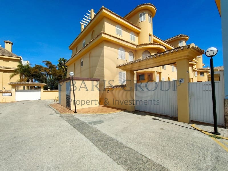 4 makuuhuone Kattohuoneisto vuokrattavana paikassa Denia mukana 
autotalli - 1 100 € (Ref: 7556076)