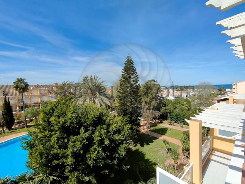 4 makuuhuone Kattohuoneisto vuokrattavana paikassa Denia mukana 
autotalli - 1 100 € (Ref: 7556076)