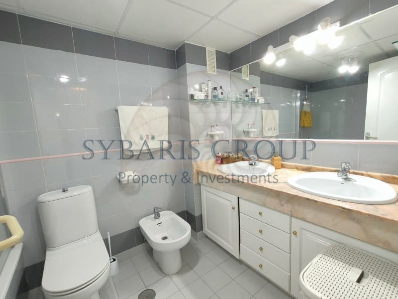 4 makuuhuone Kattohuoneisto vuokrattavana paikassa Denia mukana 
autotalli - 1 100 € (Ref: 7556076)