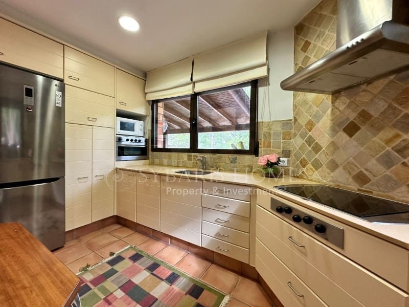 3 sovrum Villa till salu i Denia med pool garage - 715 000 € (Ref: 7854762)