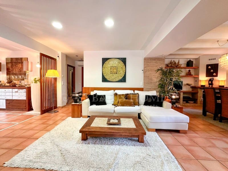 3 sovrum Villa till salu i Denia med pool garage - 715 000 € (Ref: 7854762)