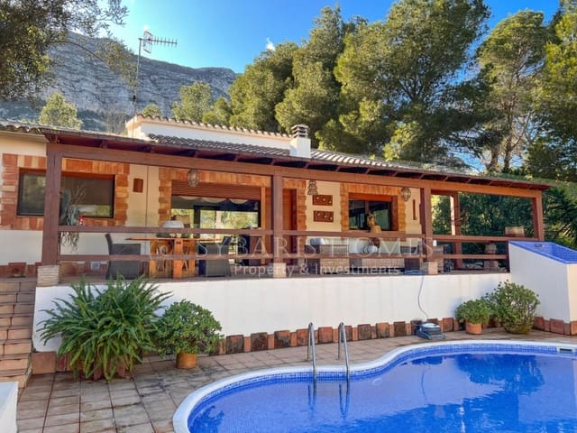 3 sovrum Villa till salu i El Montgó, Dénia med pool garage - 715 000 € (Ref: 7854762)