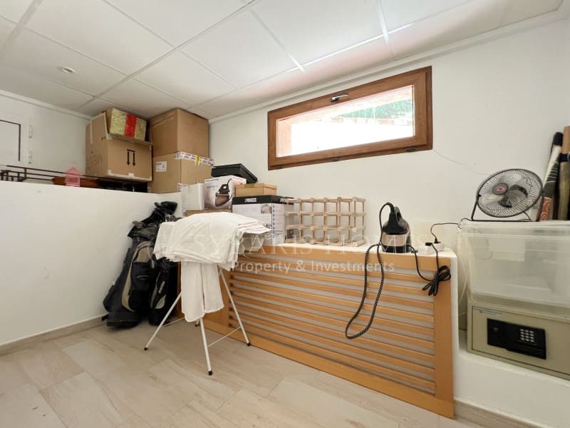 3 sypialnia Willa na sprzedaż w Denia z basenem garażem - 735 000 € (Ref: 7854762)