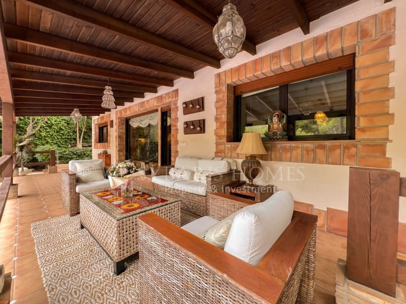3 sypialnia Willa na sprzedaż w Denia z basenem garażem - 735 000 € (Ref: 7854762)
