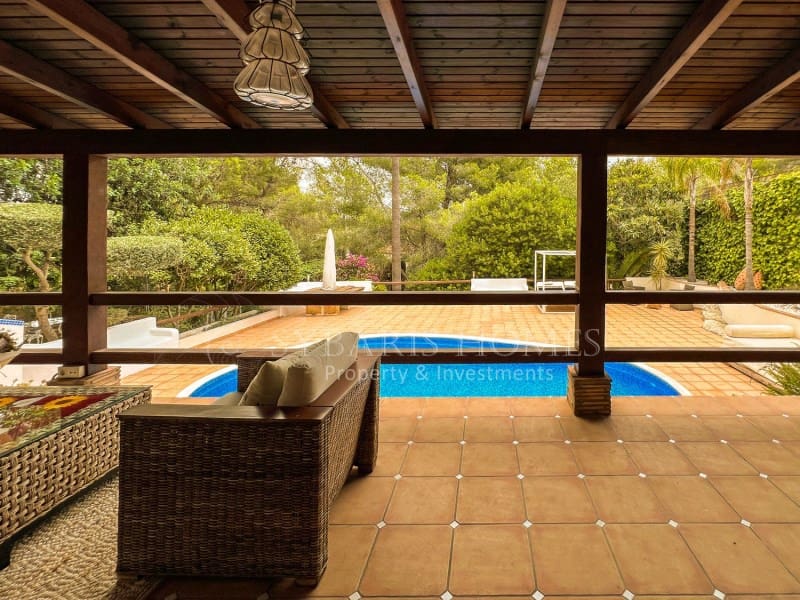 3 sypialnia Willa na sprzedaż w Denia z basenem garażem - 735 000 € (Ref: 7854762)