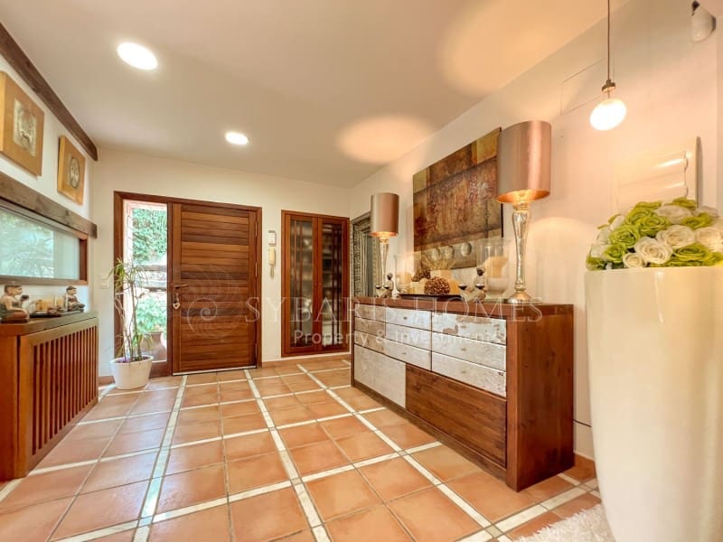 3 sypialnia Willa na sprzedaż w Denia z basenem garażem - 735 000 € (Ref: 7854762)