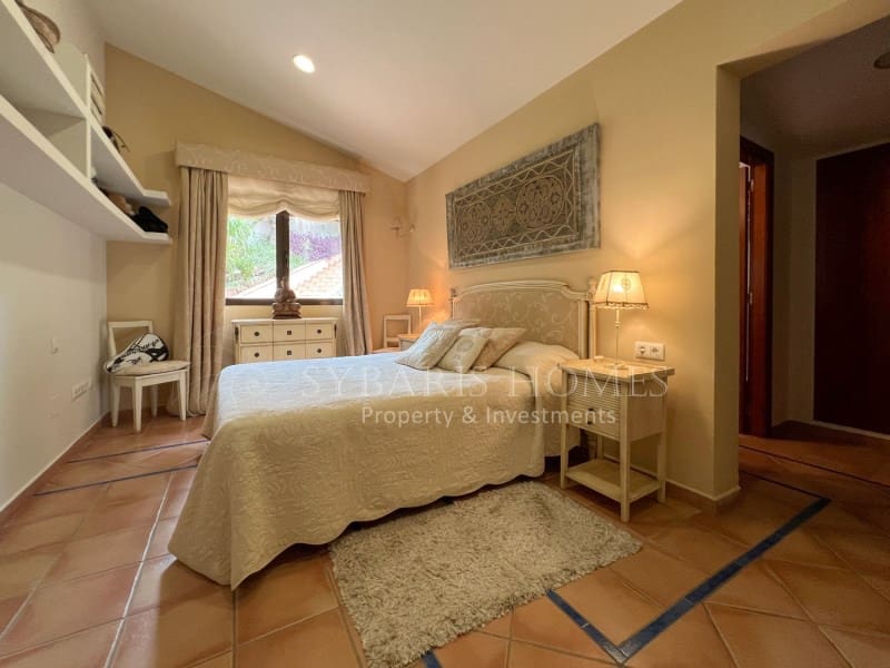 3 sypialnia Willa na sprzedaż w Denia z basenem garażem - 735 000 € (Ref: 7854762)