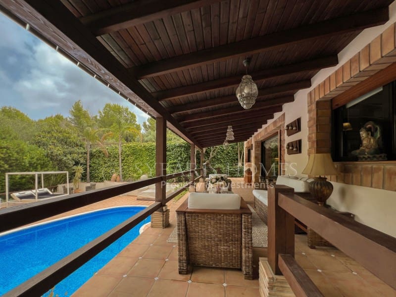 3 sypialnia Willa na sprzedaż w Denia z basenem garażem - 735 000 € (Ref: 7854762)