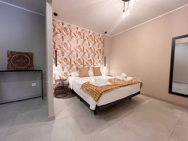 5 slaapkamer Hotel te koop in Centro Urbano, Dénia - € 935.000 (Ref: 8049428)