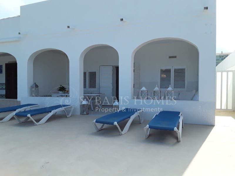 5 soverom Villa til salgs i Denia - € 635 000 (Ref: 8076800)