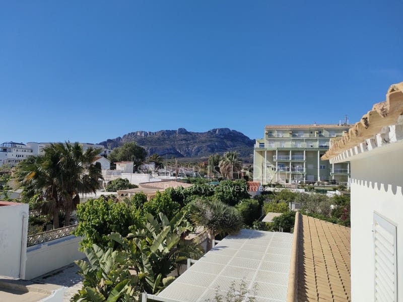 5 soverom Villa til salgs i Denia - € 635 000 (Ref: 8076800)