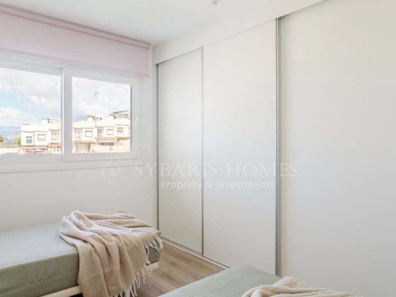 4 chambre Maison de Ville à vendre à Benidorm avec piscine garage - 555 000 € (Ref: 8139358)