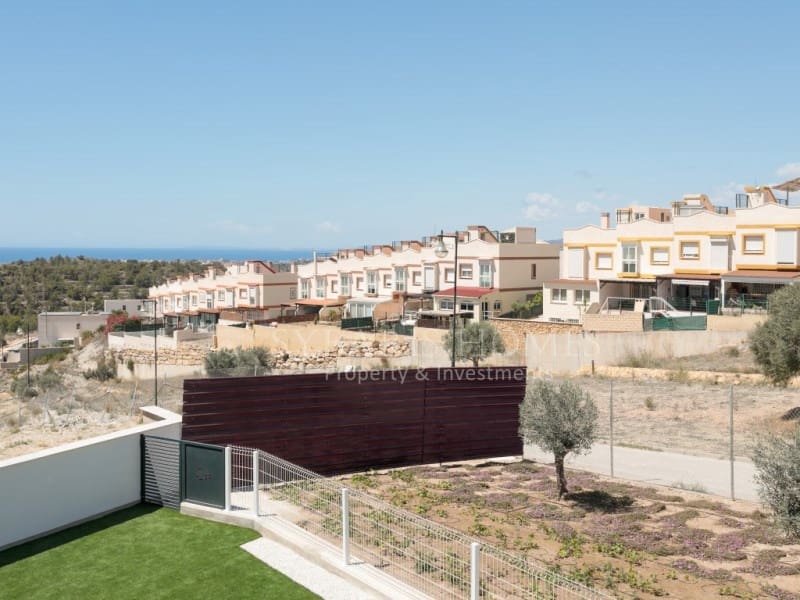 4 chambre Maison de Ville à vendre à Benidorm avec piscine garage - 555 000 € (Ref: 8139358)