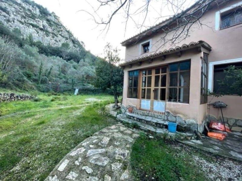 Chalet de 5 habitaciones en Castell de Castells en venta con garaje - 255.000 € (Ref: 8169089)