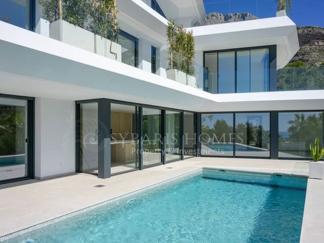 4 bedroom Villa for sale in Altea la Vella, Altea with pool garage - € 2,250,000 (Ref: 8175011)