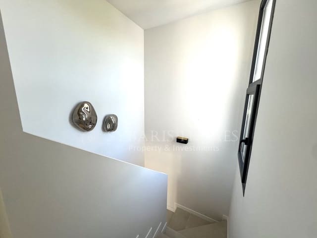 Apartamento de 3 habitaciones en L'Almadrava - L'Estanyó, Dénia en venta con piscina garaje - 525.000 € (Ref: 8316066)