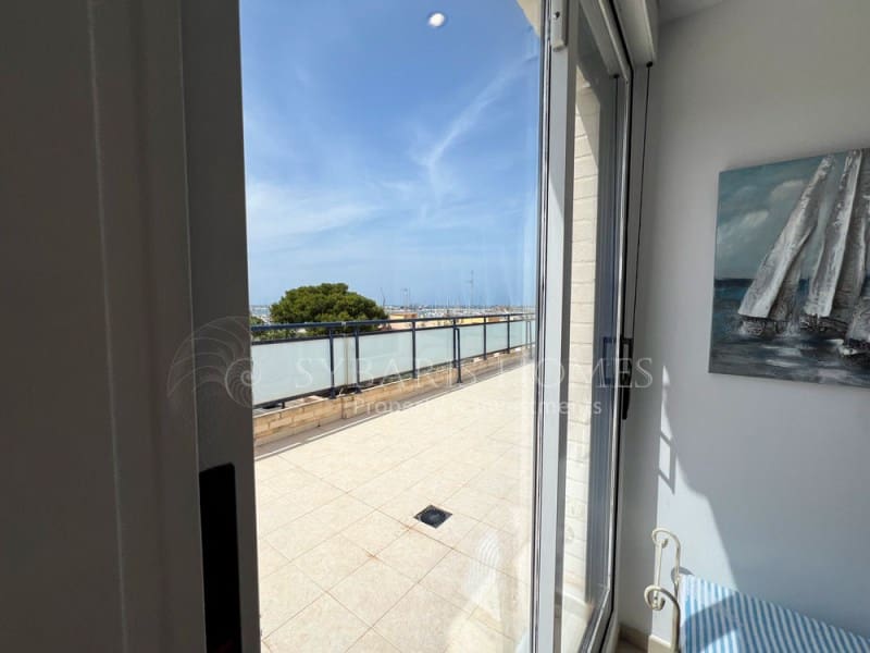 3 slaapkamer Penthouse voor vakantieverhuur in Denia met zwembad garage - € 1.250 (Ref: 8322842)
