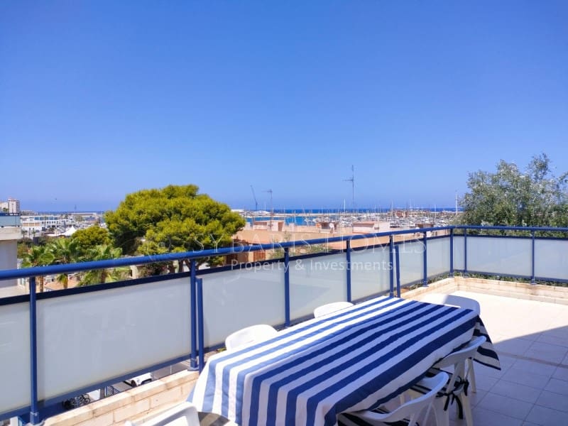 3 slaapkamer Penthouse voor vakantieverhuur in Denia met zwembad garage - € 1.250 (Ref: 8322842)