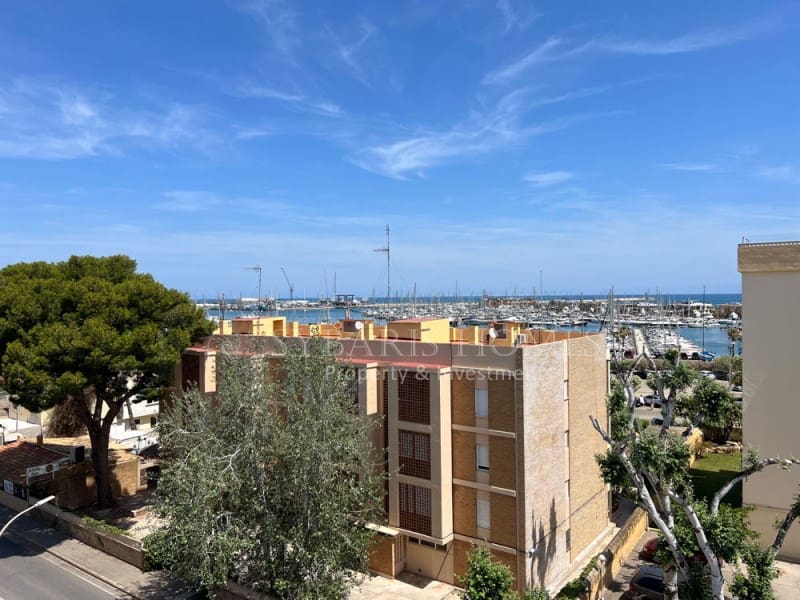 3 slaapkamer Penthouse voor vakantieverhuur in Denia met zwembad garage - € 1.250 (Ref: 8322842)
