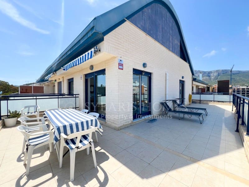 3 slaapkamer Penthouse voor vakantieverhuur in Denia met zwembad garage - € 1.250 (Ref: 8322842)