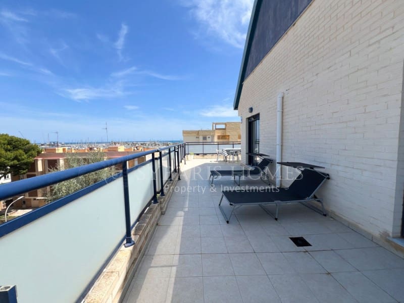 3 slaapkamer Penthouse voor vakantieverhuur in Denia met zwembad garage - € 1.250 (Ref: 8322842)