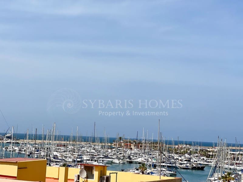 3 slaapkamer Penthouse voor vakantieverhuur in Denia met zwembad garage - € 1.250 (Ref: 8322842)