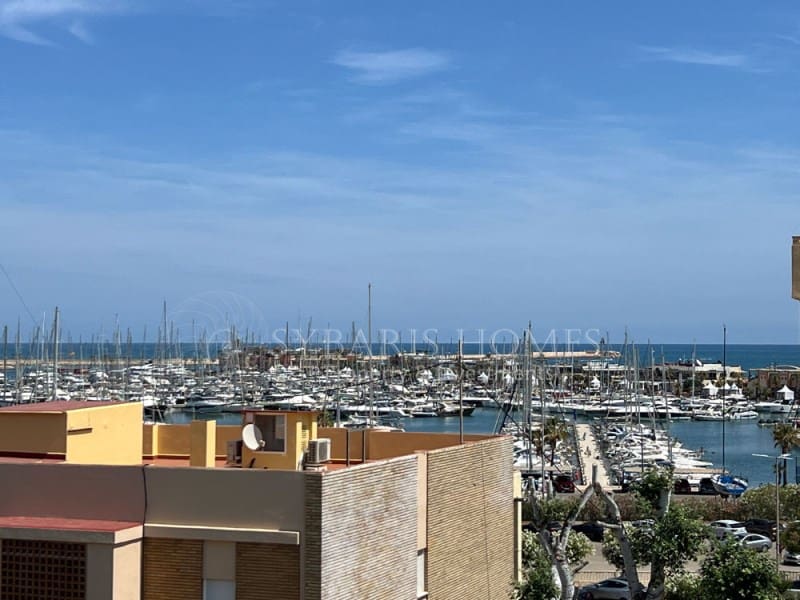3 slaapkamer Penthouse voor vakantieverhuur in Denia met zwembad garage - € 1.250 (Ref: 8322842)