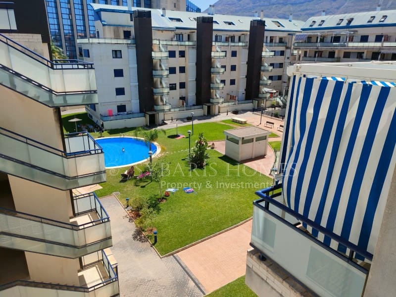 3 slaapkamer Penthouse voor vakantieverhuur in Denia met zwembad garage - € 1.250 (Ref: 8322842)
