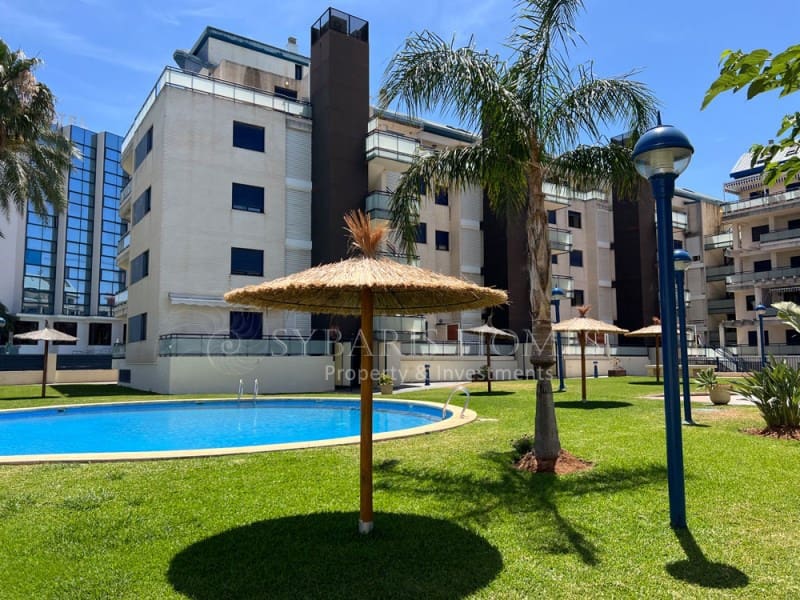 3 slaapkamer Penthouse voor vakantieverhuur in Denia met zwembad garage - € 1.250 (Ref: 8322842)