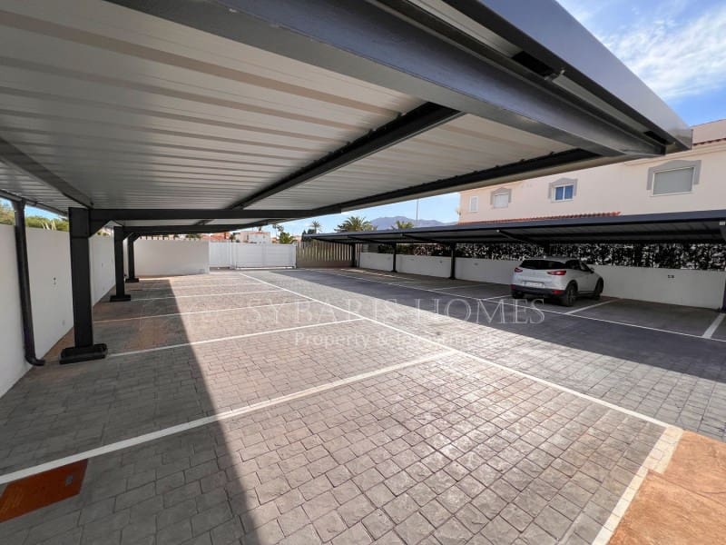 3 sovrum Takvåning till salu i Denia med garage - 499 000 € (Ref: 8334744)