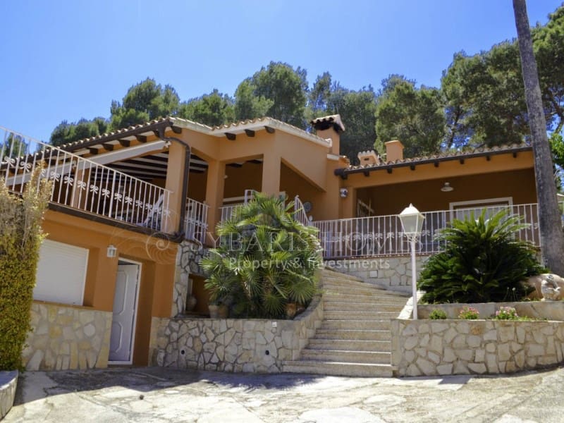 4 sypialnia Willa na sprzedaż w Denia z basenem garażem - 795 000 € (Ref: 8334745)