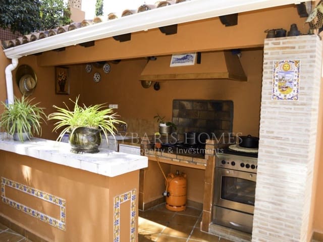 4 bedroom Villa for sale in Las Rotas / Les Rotes, Dénia with pool garage - € 795,000 (Ref: 8334745)