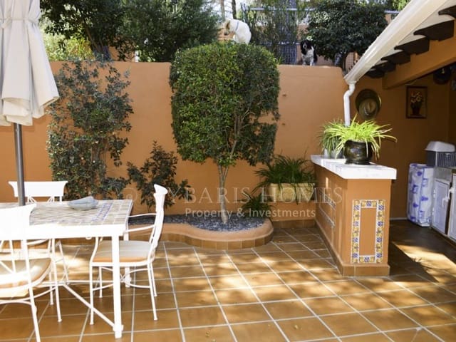 4 bedroom Villa for sale in Las Rotas / Les Rotes, Dénia with pool garage - € 795,000 (Ref: 8334745)