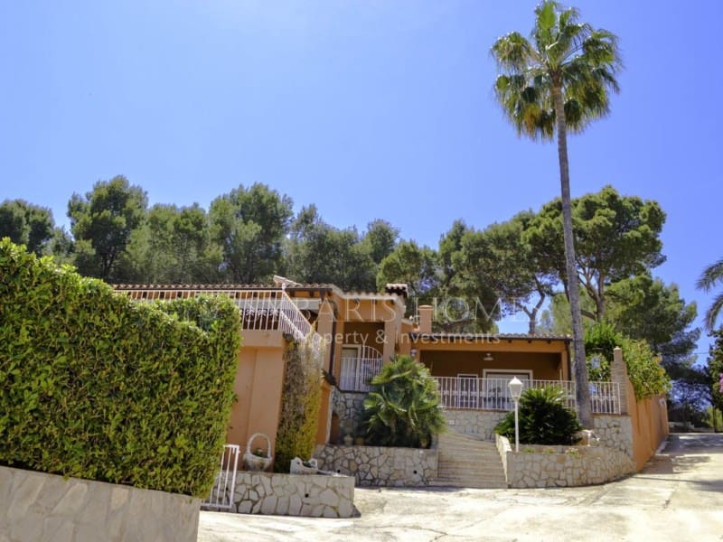 4 sypialnia Willa na sprzedaż w Denia z basenem garażem - 795 000 € (Ref: 8334745)