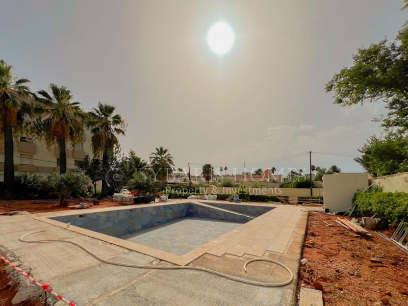Studio till salu i Denia med pool - 159 000 € (Ref: 8349452)