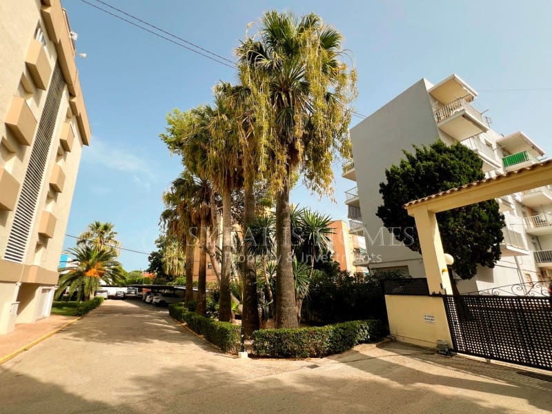 Studio till salu i Denia med pool - 159 000 € (Ref: 8349452)