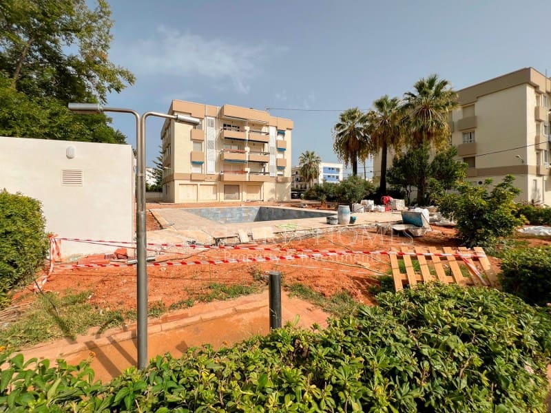 Studio till salu i Denia med pool - 159 000 € (Ref: 8349452)