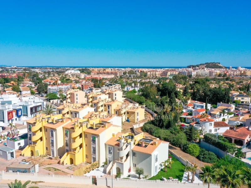 2 soveværelse Lejlighed til salg i Denia med garage - € 381.150 (Ref: 8383202)