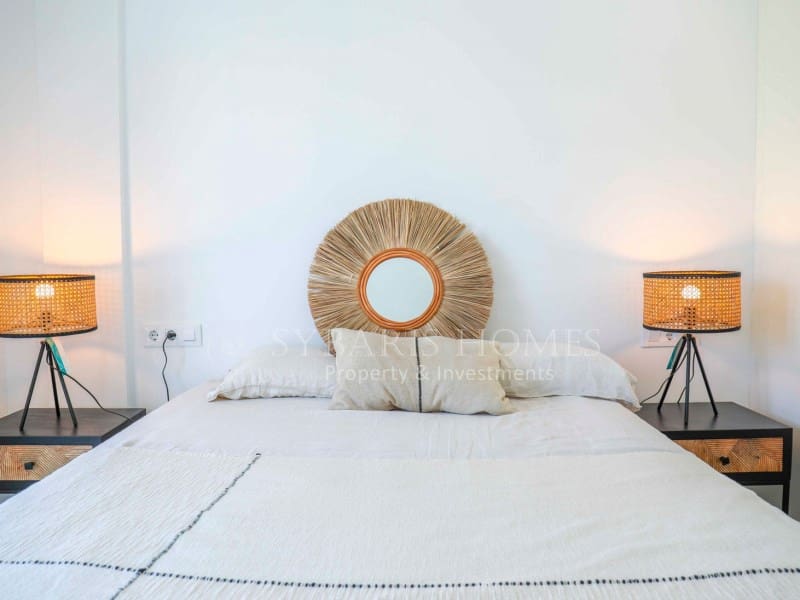 1 soverom Leilighet til salgs i Denia med garasje - € 275 000 (Ref: 8383203)