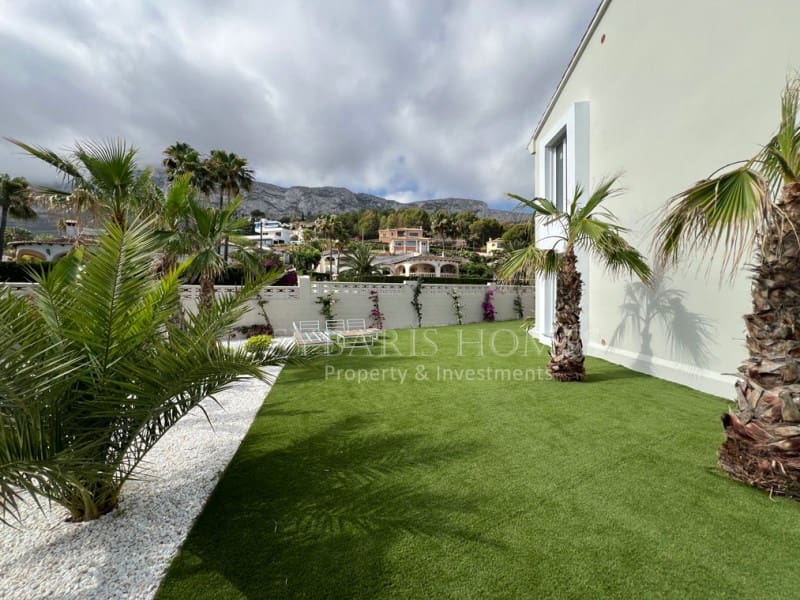 2 soveværelse Lejlighed til salg i Denia med garage - € 389.300 (Ref: 8383204)