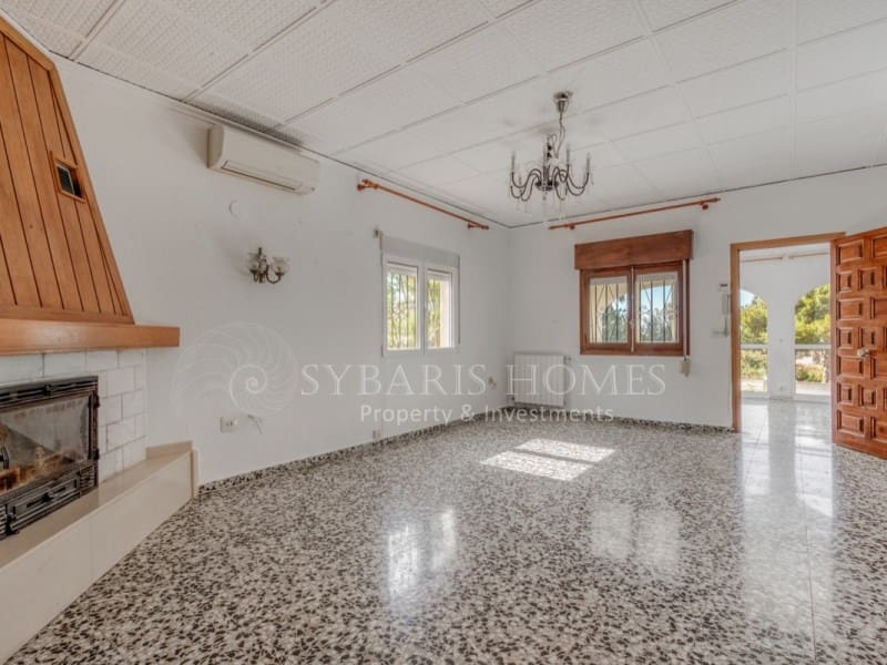 4 sovrum Villa till salu i Denia med garage - 645 000 € (Ref: 8392968)