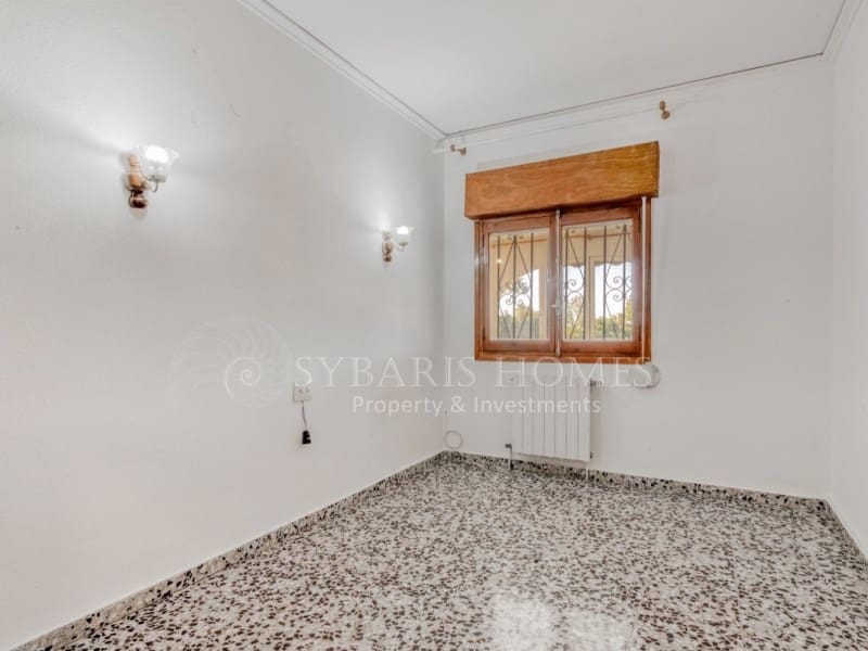 4 sovrum Villa till salu i Denia med garage - 645 000 € (Ref: 8392968)