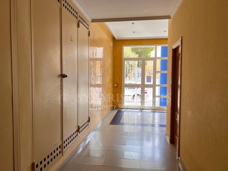 5 soveværelse Penthouse til salg i Ondara med garage - € 270.000 (Ref: 8429200)