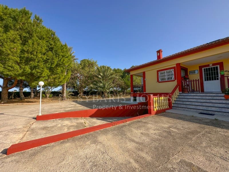 5 soverom Villa til salgs i Els Poblets med svømmebasseng garasje - € 850 000 (Ref: 8457275)