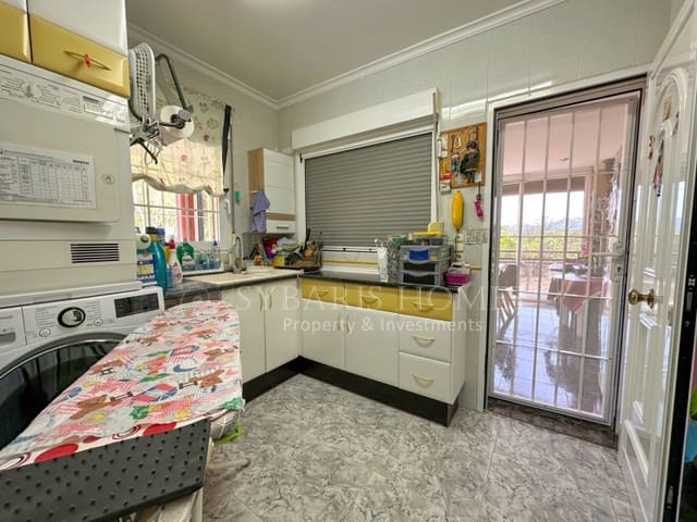 5 Zimmer Villa zu verkaufen in Els Poblets mit Pool Garage - 850.000 € (Ref: 8457275)