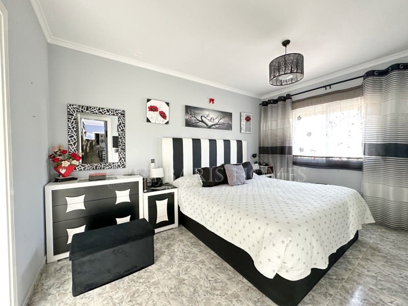 5 soverom Villa til salgs i Els Poblets med svømmebasseng garasje - € 850 000 (Ref: 8457275)